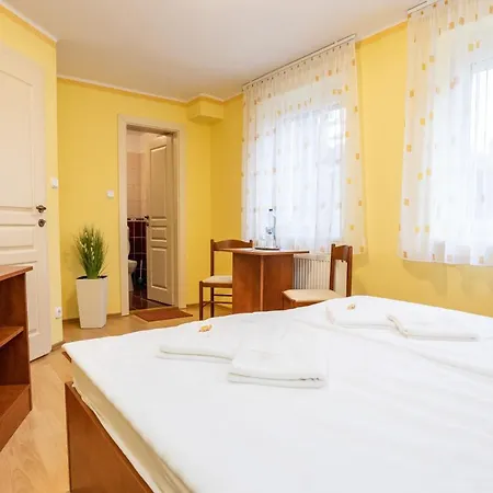 Betty Apartment *