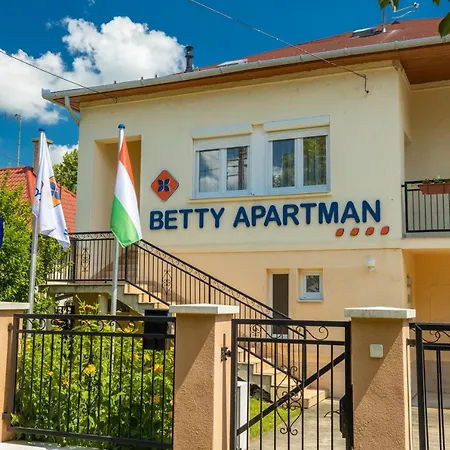 Apartment Betty Hajduszoboszlo